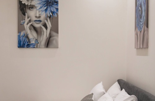 Gemmayzeh Casa | Blue