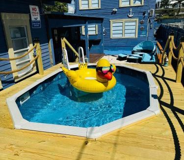 East Little Havana Casa | Blue Little Havana
