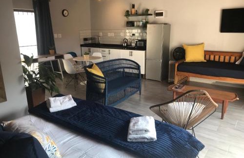 Lynnwood Ridge Apartamento | Blue Lotus Guest House Pta East-Solar power
