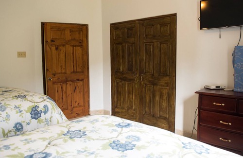 Whitehouse Casa | Blue Lotus Villa