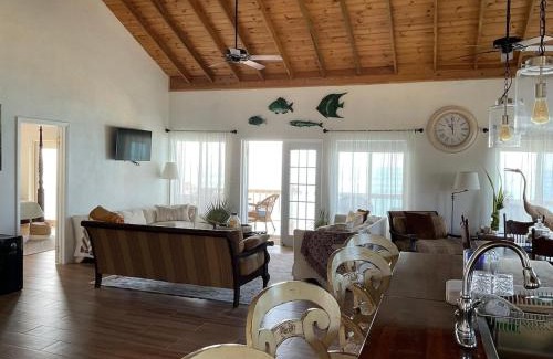 Gregory Town Casa | Blue Love Point home