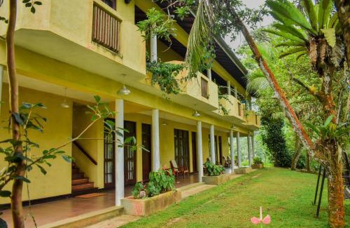 Weddagala Cabina | Blue Magpie Lodge Sinharaja