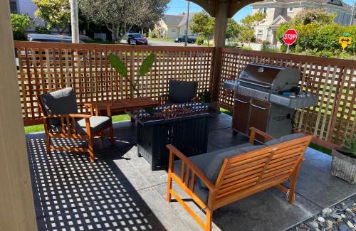 Eureka Casa | Blue Mist Victorian, 5 Bedroom 2 bath Gem