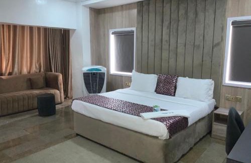 Ofin Hotel | Blue Moon Beach Hotel & Resort