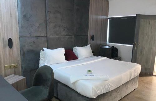 Ofin Hotel | Blue Moon Beach Hotel & Resort