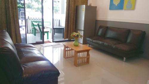 Rayong Hotel | Blue Moon Samed