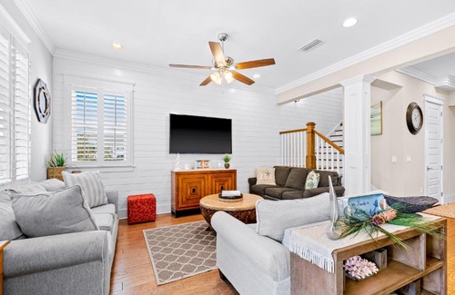 Santa Rosa Beach Casa | Blue Mountain Beach "Turquoise Love" 143 Gulfview Cr Highland Park (House)