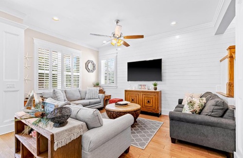 Santa Rosa Beach Casa | Blue Mountain Beach "Turquoise Love" 143 Gulfview Cr Highland Park (House)