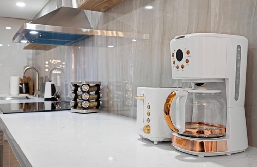 Drums Casa | Blue Nest By The Lake