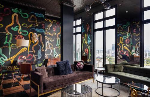 Mata Redonda Apartamento | Blue Nun at 29, City Views and Wonderland Vibes!