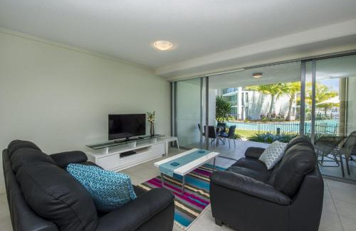 Nelly Bay Apartamento | Blue on Blue Apartment 813