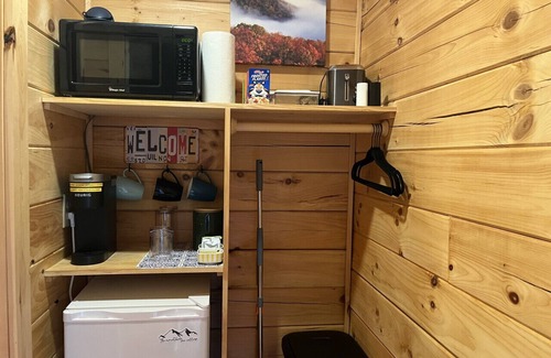 Floyd Cabina | Blue Ridge Bound Cabin 326