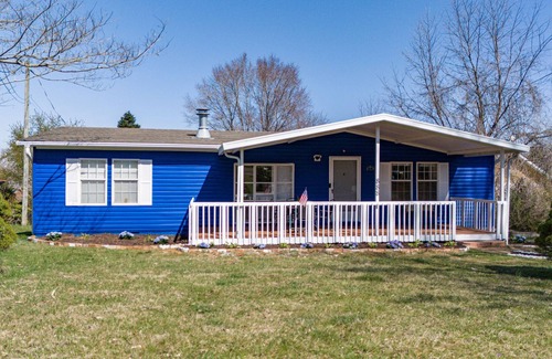 Asheville Casa | Blue Ridge Haven: Close: 5 mins to Biltmore House & 10 mins to Downtown