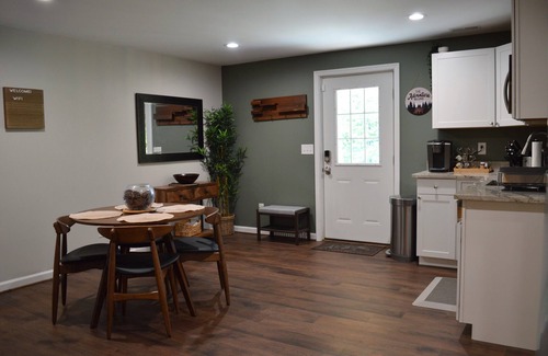 Rippon Casa | Blue Ridge Mountain Retreat - Spacious Apartment Suite