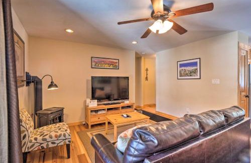Blue River Apartamento | Blue River Condo with Views - 5 Mi to Breckenridge!