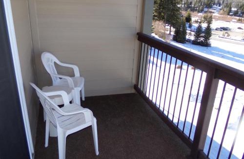 Blue River Apartamento | Blue River Condos 3 Bed 2 Bath BRLR