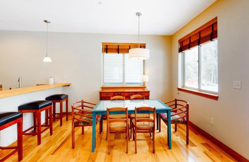Willow Grove Apartamento | Blue River Townhome Unit D6