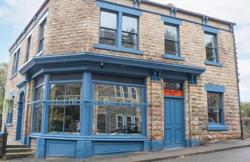 New Mills Casa | Blue Ron's