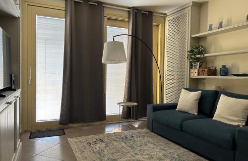 Fidenza Apartamento | Blue Roof