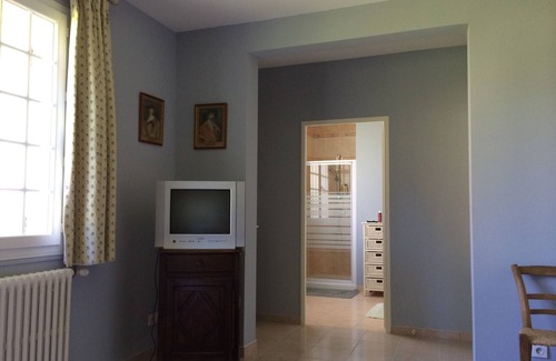 Vergt Casa | Habitación azul: una cómoda suite en el corazón de un dominio del Périgord