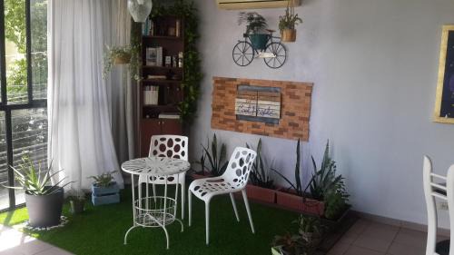 Tumba Vieja Casa | Blue Room