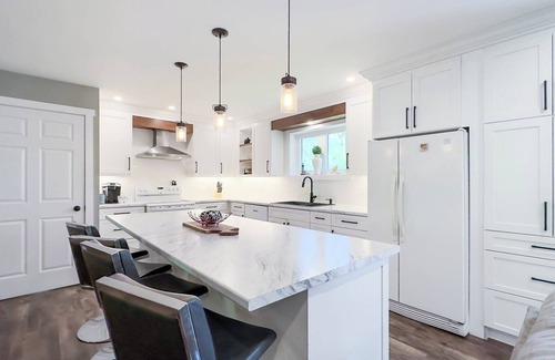 Bayfield Cabaña | Blue Skies House - *Cool Games Room*