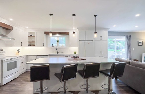 Bayfield Cabaña | Blue Skies House - *Cool Games Room*