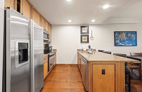 Four O'Clock Complejo | Blue Sky Breckenridge 2BR Pool View & Luxury Resort Perks