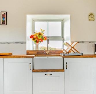 Doolin Casa | Blue Sky Cottage, Doolin