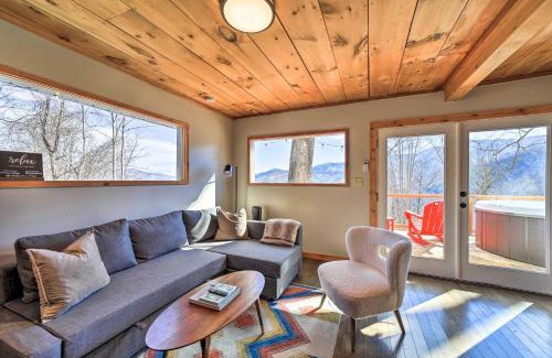 Canton Casa | Blue Sky Cottage Romantic Retreat with Mtn Views!
