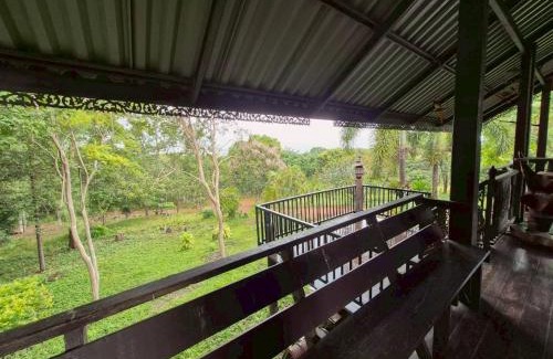 Kaset Sombun Casa | Blue Sky Hills Home Stay