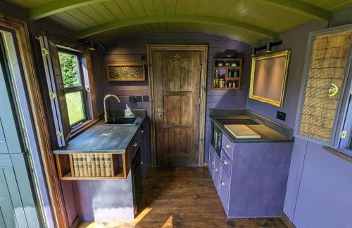 Chediston Otro | Blue Sky Huts