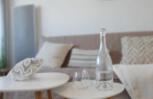 La Petite Motte Apartamento | Blue Sky La Grande Motte Studio -Pool-5min Beach -Queensizebed -WiFi