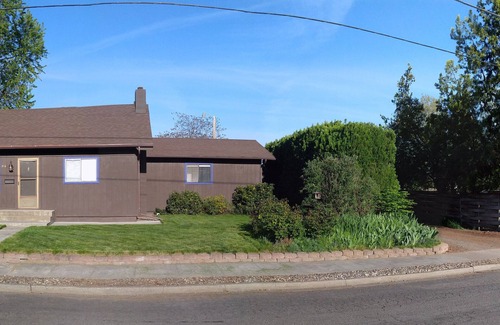 Walla Walla Casa | Blue Street Cottage: ubicado en el centro entre Whitman College y WWCC