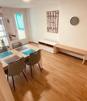 Bezigrad District Apartamento | Blue Sun