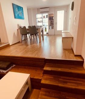 Bezigrad District Apartamento | Blue Sun