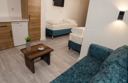 Burhaniye Cama Y Desayuno | Blue Topas Otel