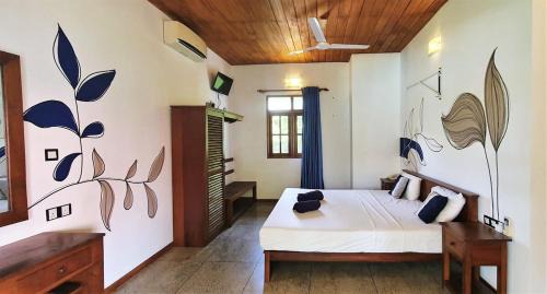 Mahasenpura Hotel | Blue Turtle Hotel