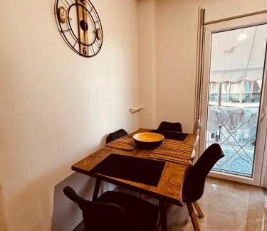 Kavala Apartamento | Blue two apartment
