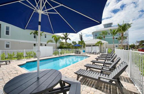 Fort Myers Beach Casa | Blue View by Sun Palace Vacations