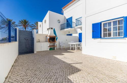 Manta Rota Casa | Blue Villa by ALGARVEMANTA