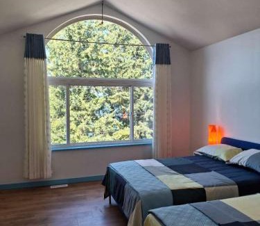 Sechelt Casa | Blue Villa by the Sea
