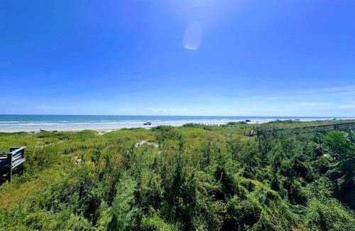 Freeport Casa | Blue Waves Beachside Calm Gulf Views for Miles