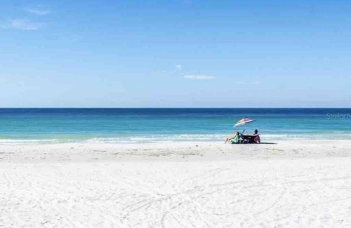 Indian Rocks Beach Apartamento | Blue Water Beachside Villa 1