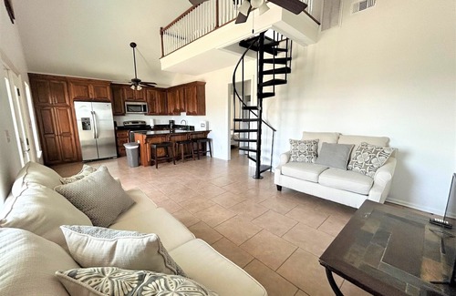 Grand Isle Condominio | Blue Water Villa B está frente a la playa en Grand Isle