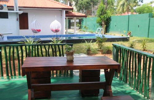 Welipitiya Cama Y Desayuno | Blue Water Villa