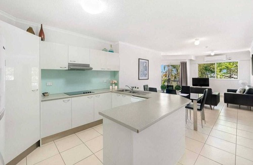 Labrador Hotel | Blue Waters Apartments