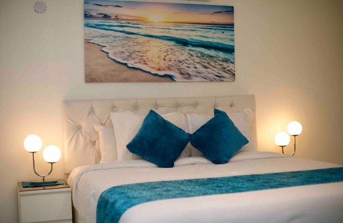 Runaway Bay Apartamento | Blue waters