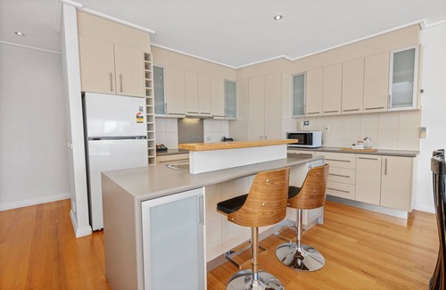 Lakes Entrance Casa | Blue Waters - Just minutes away from the Lakes Entrance foreshore