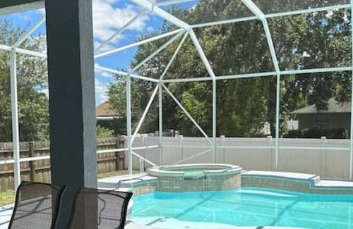 Cocoa Casa | Blue Wave · Blue Wave 4BD Jacuzzi & Pool Paradise w/ BBQ